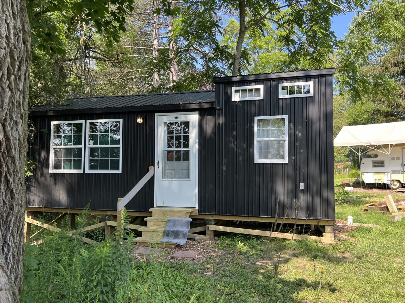 14x32 modern cabin