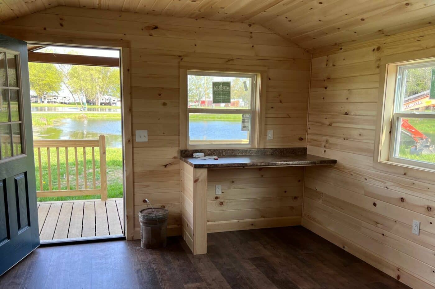 custom cabins 2
