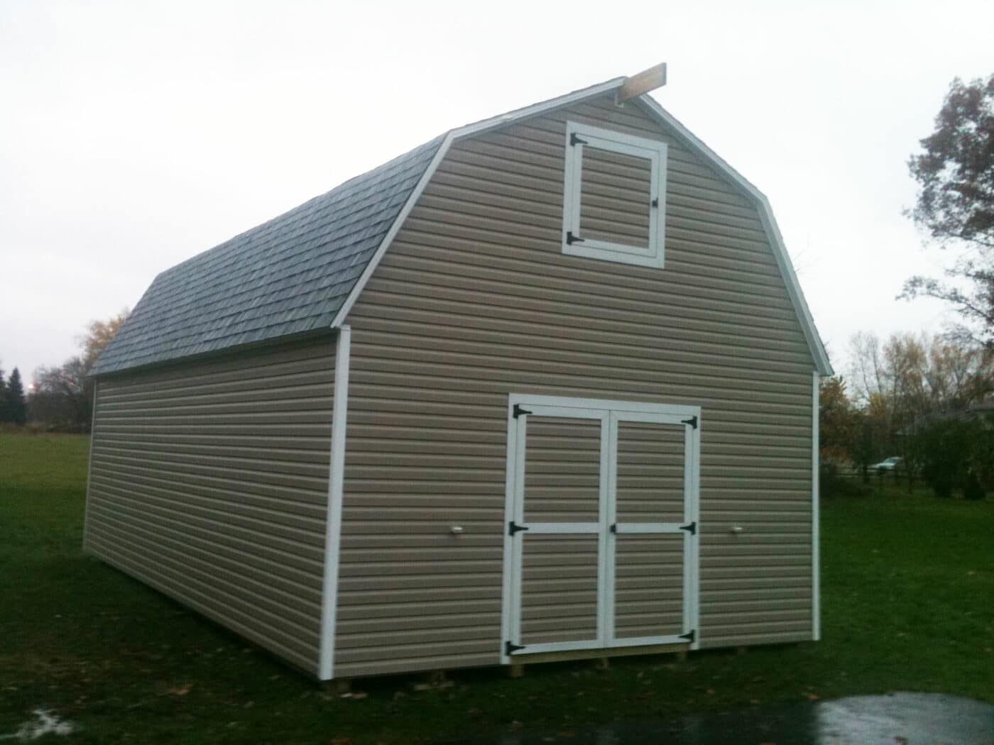 customize lofted barn