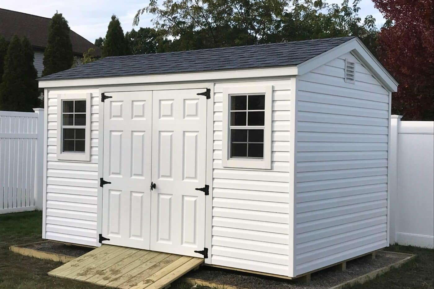 sheds by siding- vinyl cottage sheds