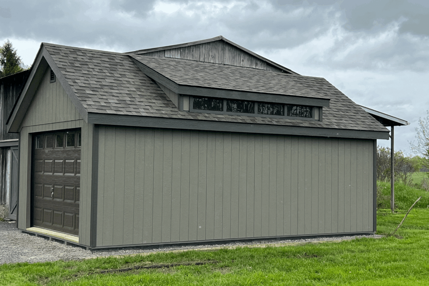 side of 14x24 chalet garage in leicester ny